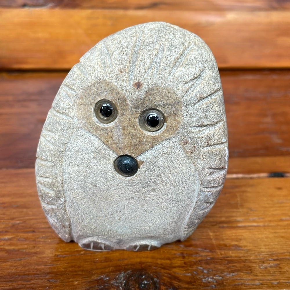 🦔 Stone Age Creations Boulder Hedge Hog Statue